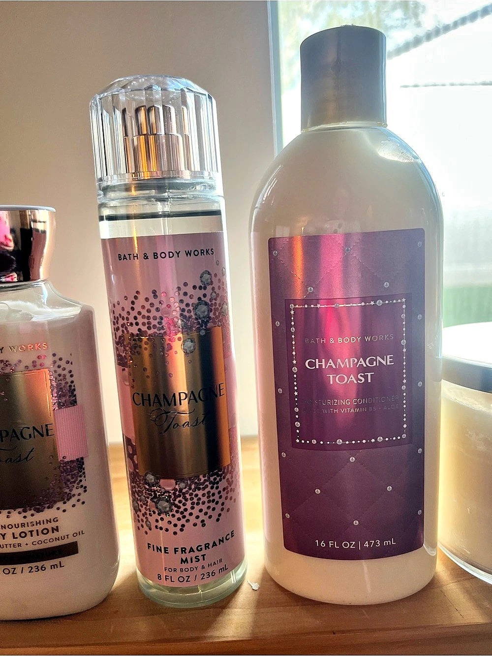 Bath & Body Works Champagne Toast Set Bath & Body Set in Pink & Purple - Picture 3 of 7
